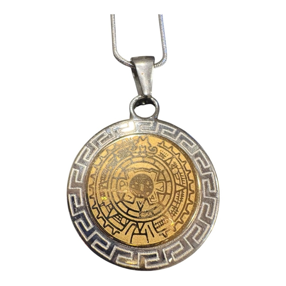 FINI Vintage Dream Jewelry Mexican
Mayan Calendar Pendant on snake chain JB7